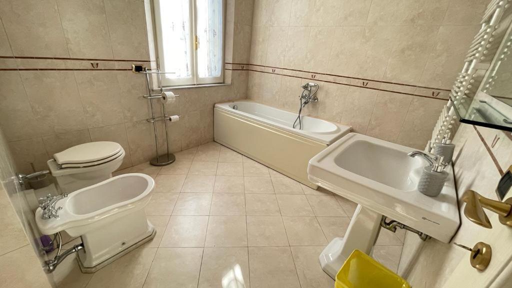 Villa Peonia Parma Zimmer foto